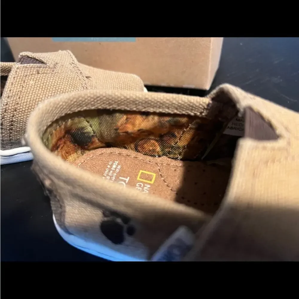 Toms Tiny Toddler Tan Classic Shoes - Lion